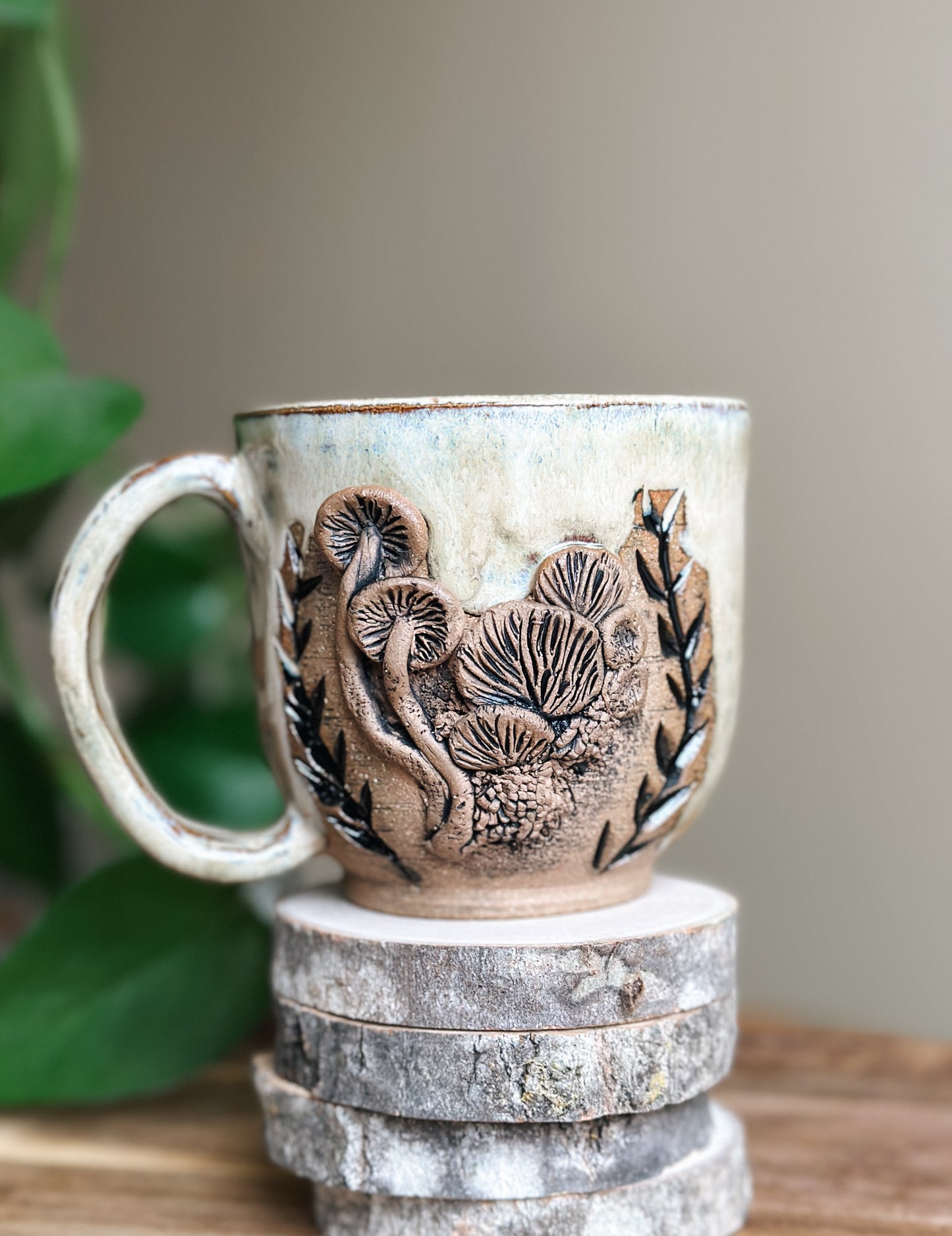 01 Mushroom Mug - Toffee