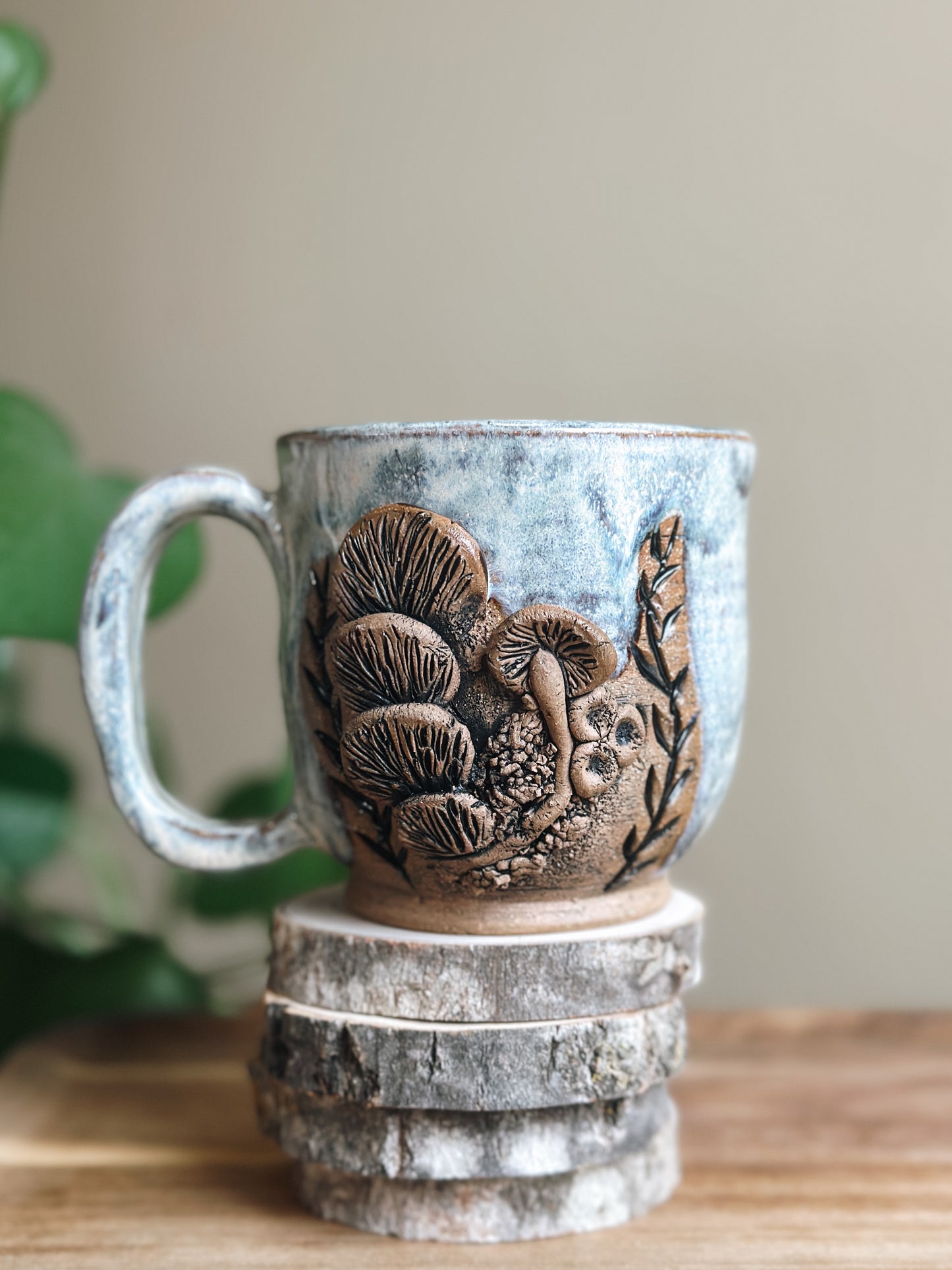 04 Mushroom Mug - Mist